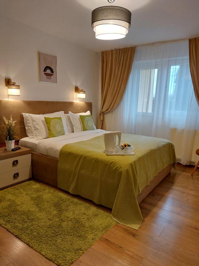 Pension Casablanca Hotel Къмпина Екстериор снимка